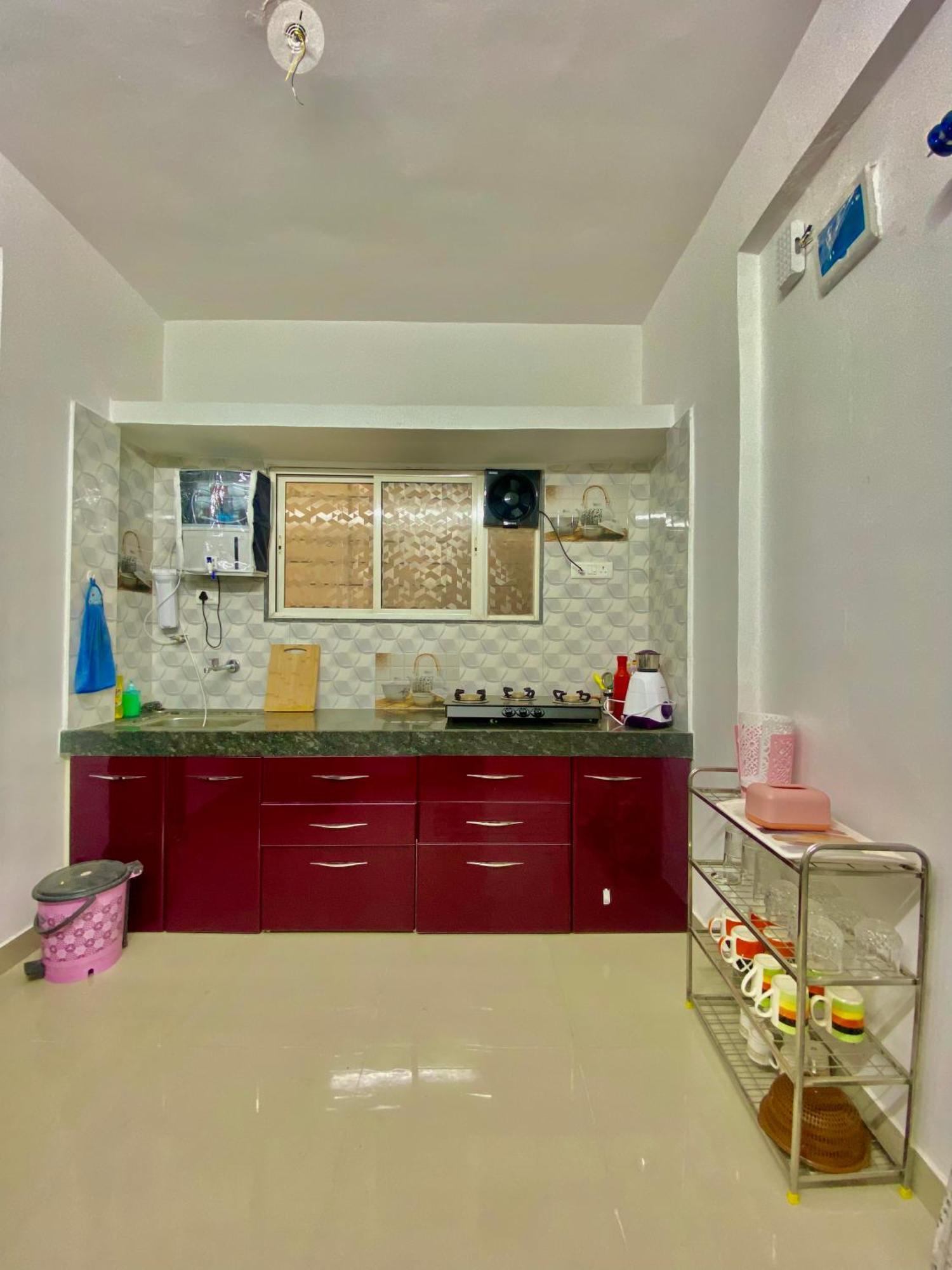 Apartment 2 Bhk Ac *